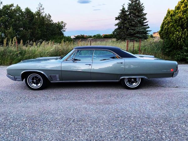 1968 Buick Wildcat Custom Four-door Hardtop - Retroslava